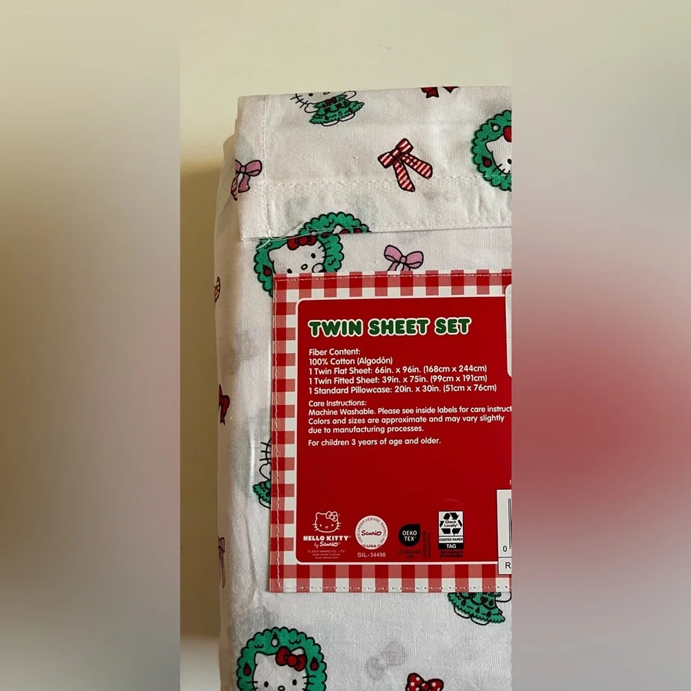New Hello Kitty & Friends Christmas Wreath Holiday Twin Bedding Sheet Set winter